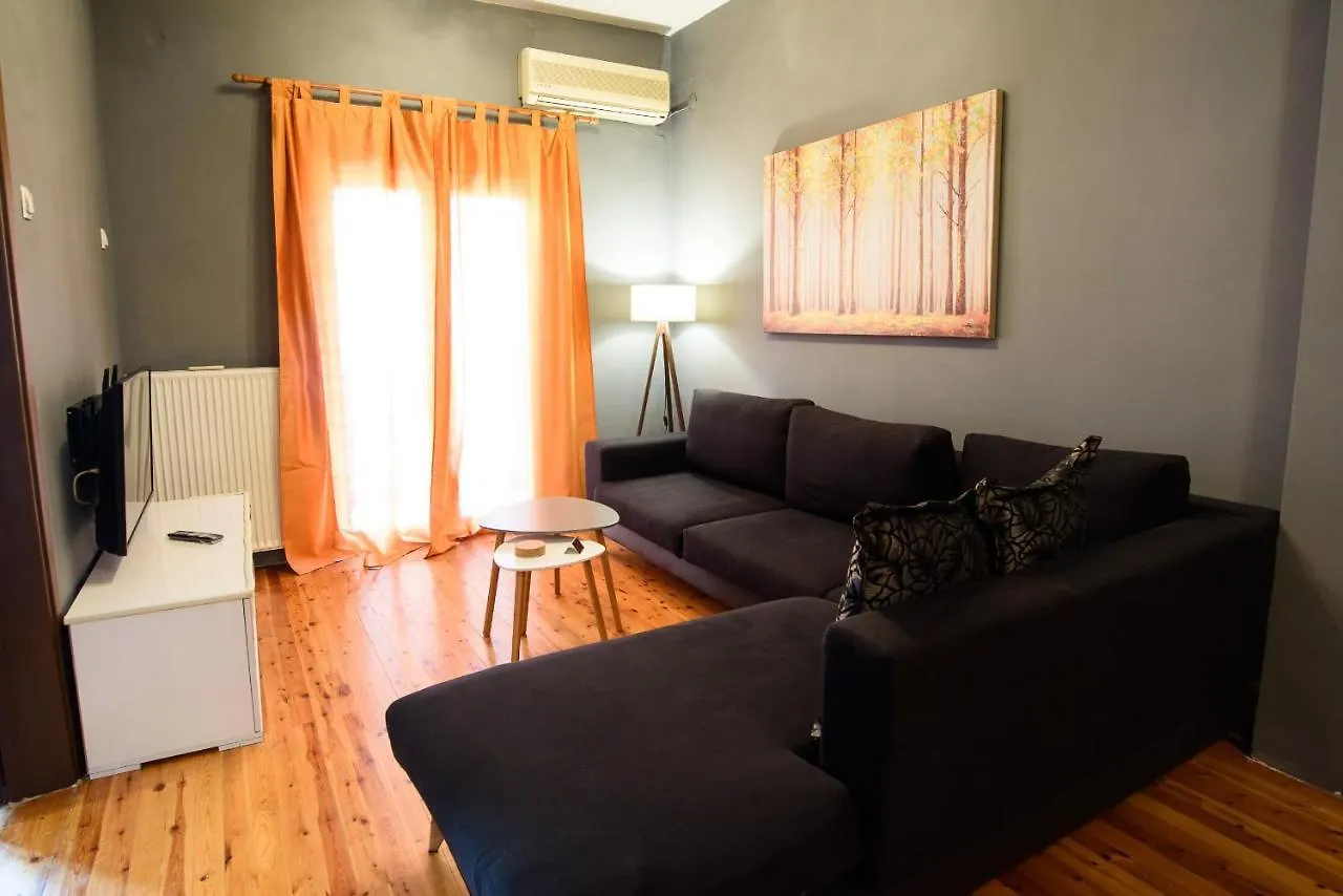 Salonika downtown spacious apartment Saloniki