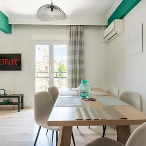 Daire 90 M2, 2 Yatak Odalı, 1 Banyolu , Vadaris-dikastiria Bölgesi Bölgesinde, Selanik